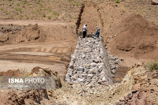 مقابله با بیابان زایی تلاش نسل ها