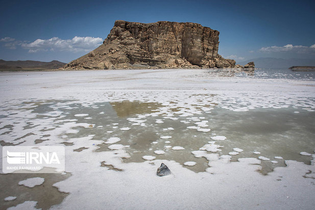 وضعیت وخیم دریاچه ارومیه