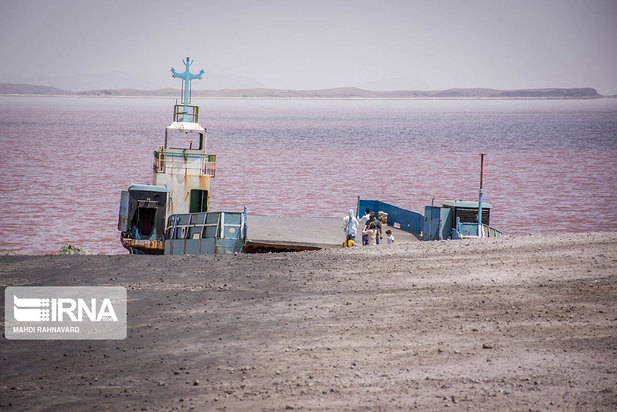 وضعیت وخیم دریاچه ارومیه