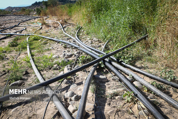 خشکی رودخانه قزل اوزن