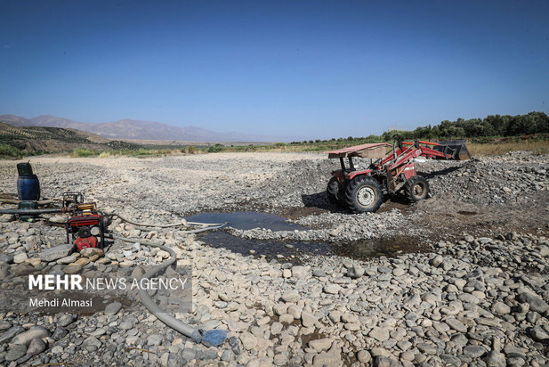 خشکی رودخانه قزل اوزن