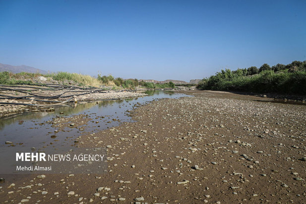 خشکی رودخانه قزل اوزن