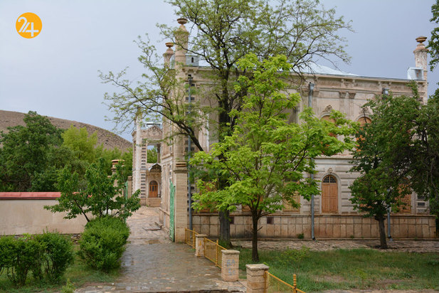 کاخ موزه باغچه جوق ماکو