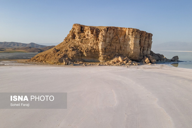 خشک شدن ۹۵ درصد آب دریاچه ارومیه