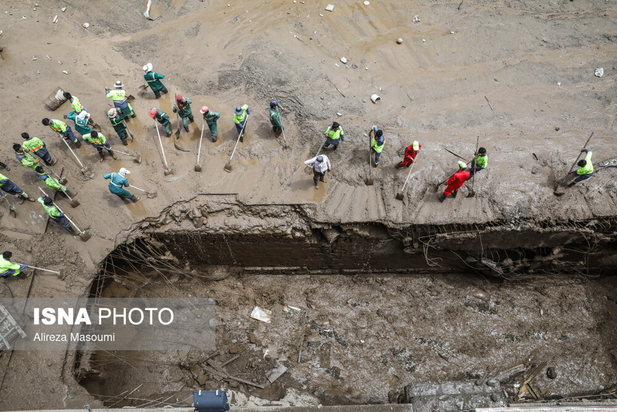 سیل در امام‌زاده داوود