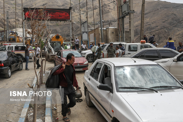 سیل در امام‌زاده داوود