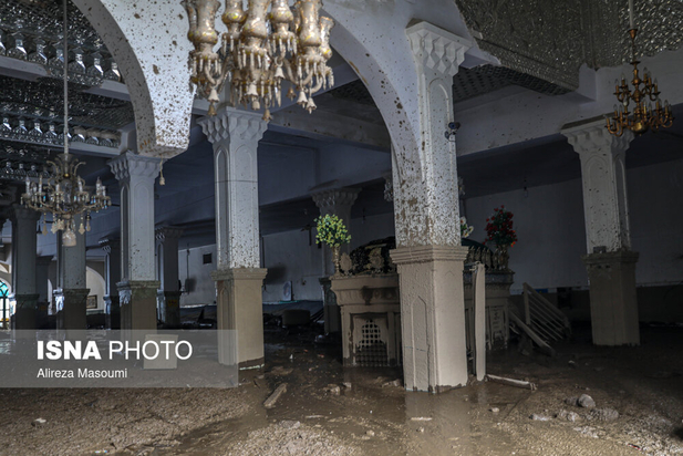 سیل در امام‌زاده داوود