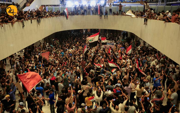 حمله هواداران مقتدی صدر به پارلمان عراق