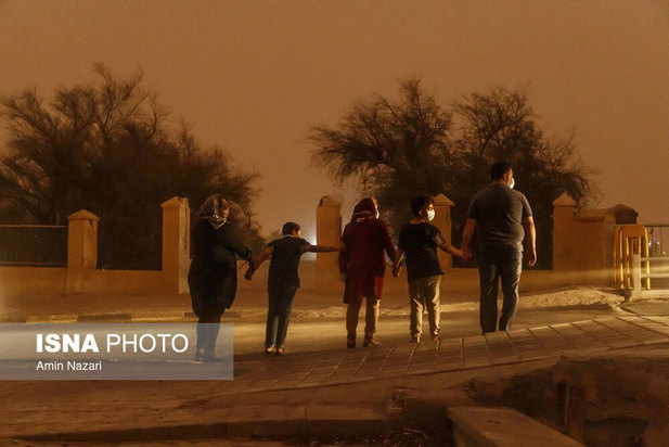 طوفان و گرد و غبار شدید در اهواز