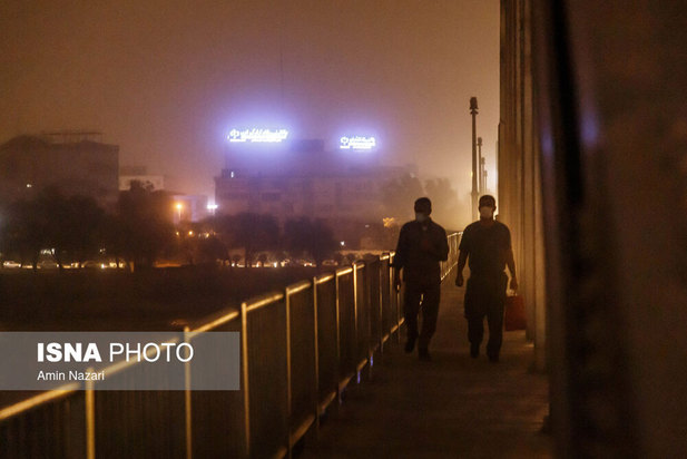 طوفان و گرد و غبار شدید در اهواز