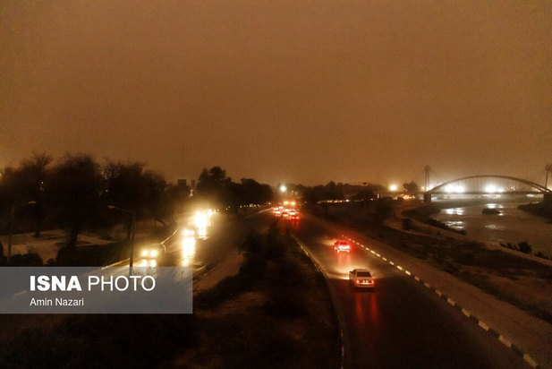 طوفان و گرد و غبار شدید در اهواز