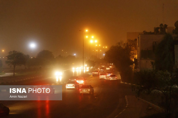 طوفان و گرد و غبار شدید در اهواز