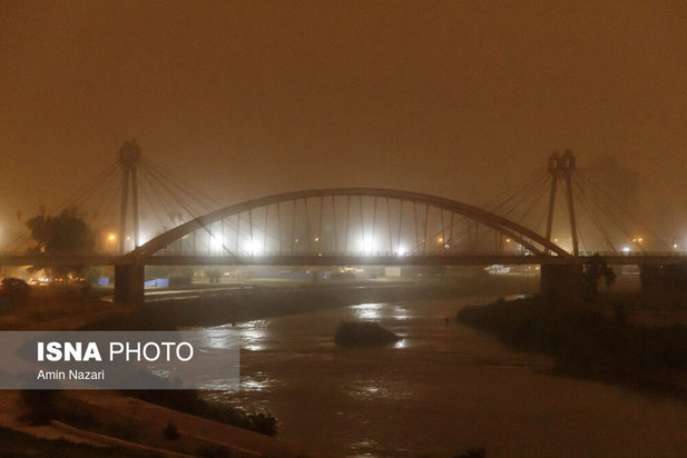 طوفان و گرد و غبار شدید در اهواز