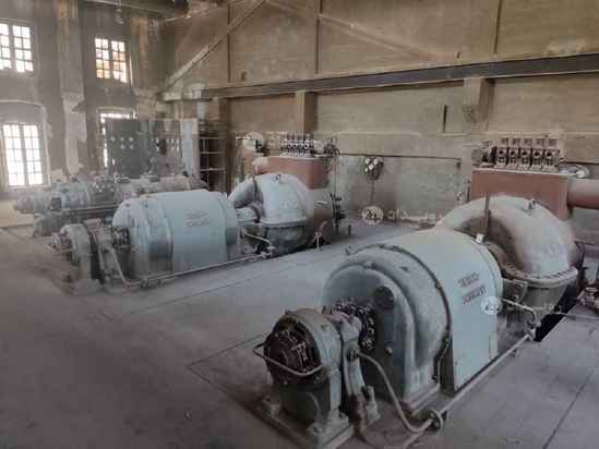 کارخانه قدیمی سیمان ری