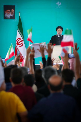 دیدار رئیس‌جمهور با مردم جیرفت