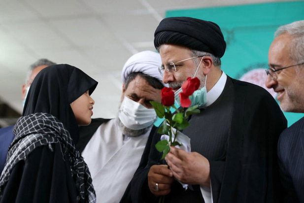 دیدار رئیس‌جمهور با مردم جیرفت