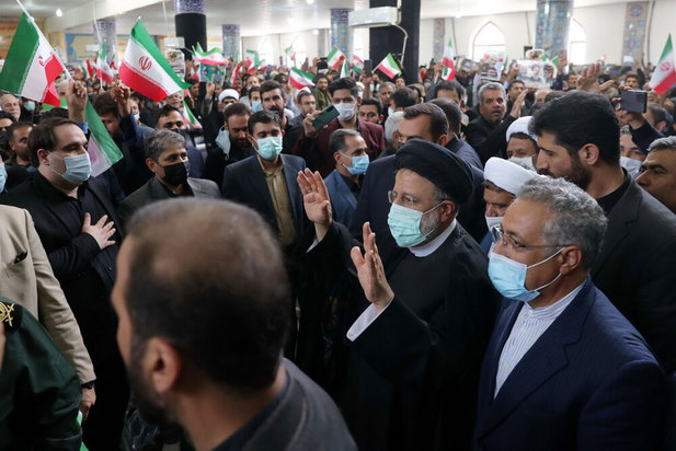 دیدار رئیس‌جمهور با مردم جیرفت