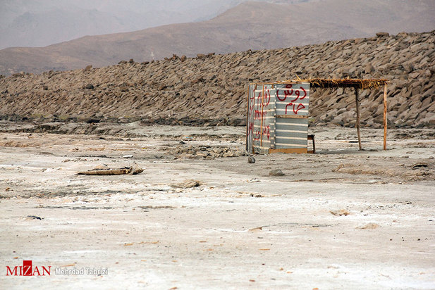 نفس‌های آخر دریاچه ارومیه