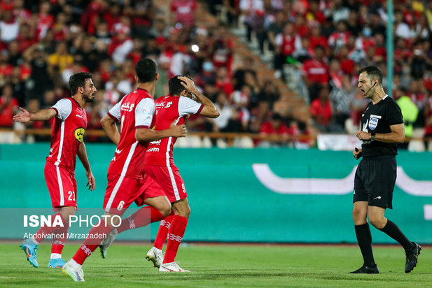 بازی جذاب پرسپولیس و فولاد