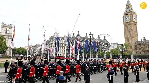 تشیع ملکه الیزابت