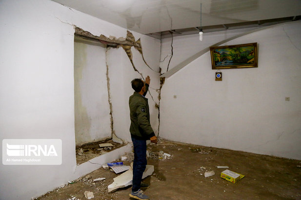 خسارات زلزله خوی