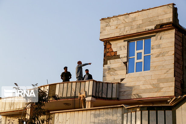 خسارات زلزله خوی