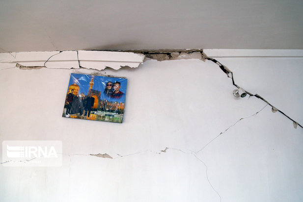 خسارات زلزله خوی