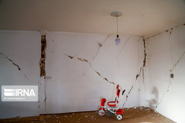 خسارات زلزله خوی