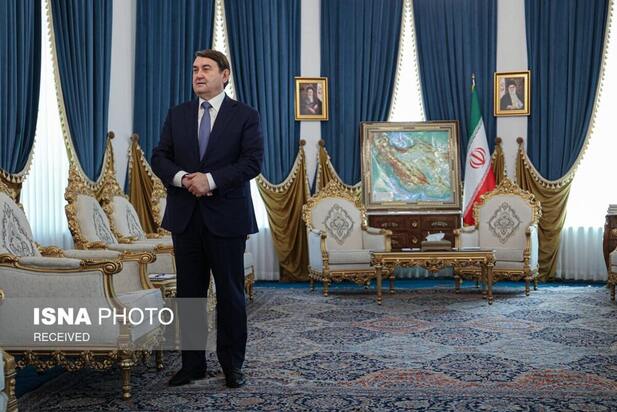 انتظار دستیار ویژه پوتین برای آمدن شمخانی