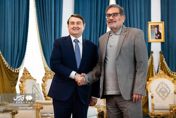 انتظار دستیار ویژه پوتین برای آمدن شمخانی