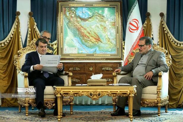 انتظار دستیار ویژه پوتین برای آمدن شمخانی