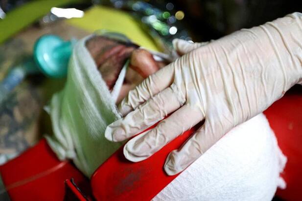 پزشکان ارتش اوکراین در خط مقدم