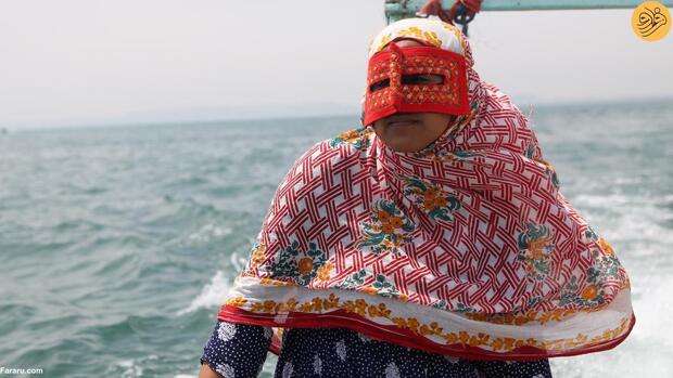 زنان ماهیگیر در جزیره هنگام