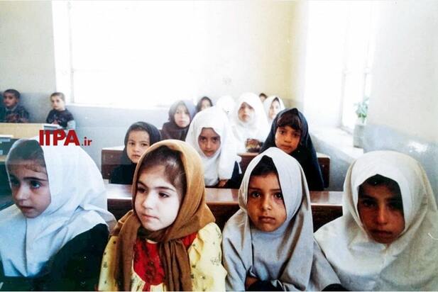 مدارس دخترانه و پسرانه در دهه هفتاد