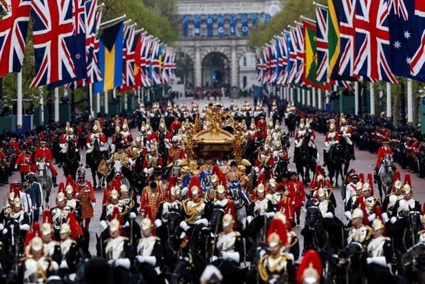 مراسم تاجگذاری چارلز سوم پادشاه انگلیس