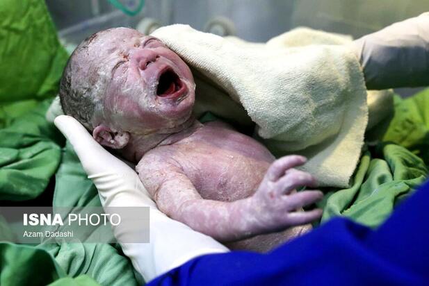 مامایی و لحظه‌های شوق و لبخند