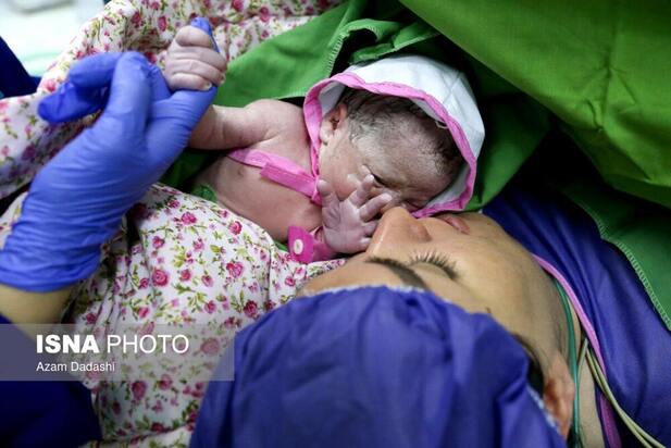 مامایی و لحظه‌های شوق و لبخند