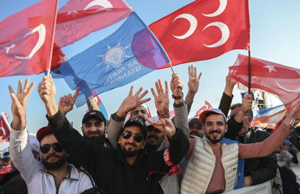 تجمع بزرگ هواداران اردوغان