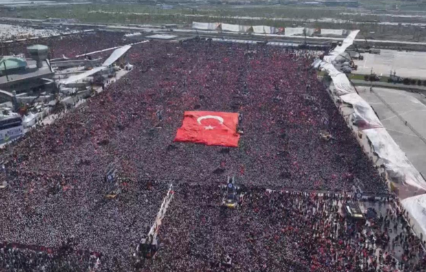 تجمع بزرگ هواداران اردوغان