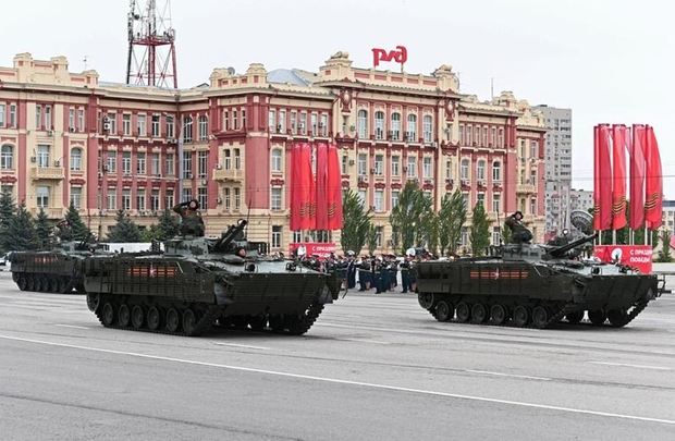 جشن روز پیروزی در روسیه