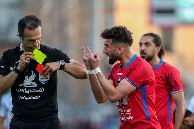 تصاویر بازی جذاب پرسپولیس و نساجی