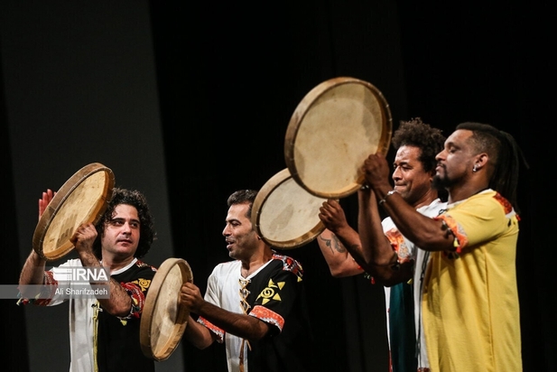 تصاویری از کنسرت گروه لیان