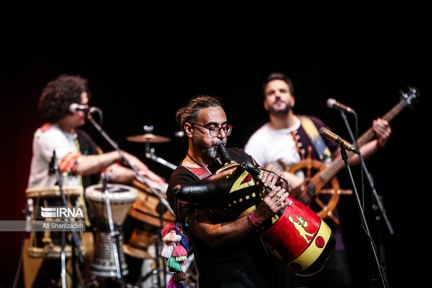 تصاویری از کنسرت گروه لیان