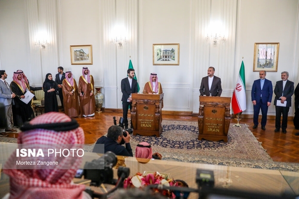 دیدار وزیر امور خارجه عربستان با امیر عبداللهیان