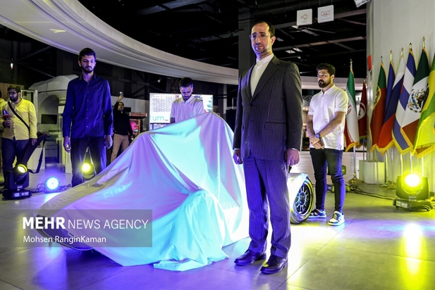 رونمایی از خودروی فرمول یک ایرانی