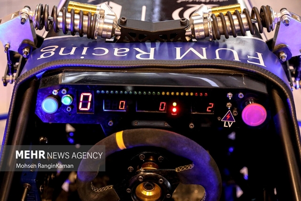 رونمایی از خودروی فرمول یک ایرانی