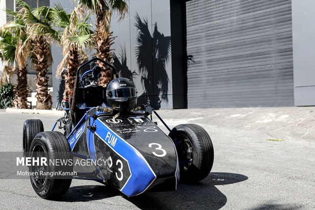 رونمایی از خودروی فرمول یک ایرانی