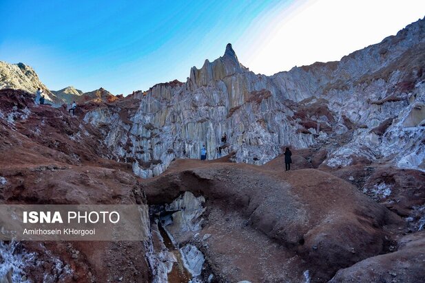 کوه های نمکی جزیره هرمز