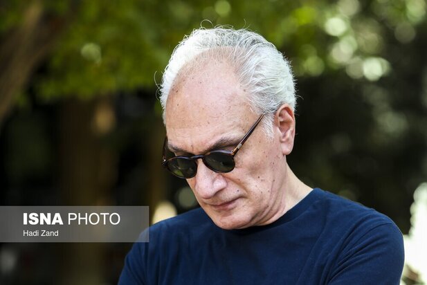 مراسم تشییع شمس آقاجانی شاعر 