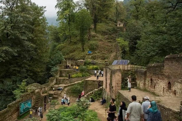 طبیعت زیبا و تماشایی قلعه رودخان